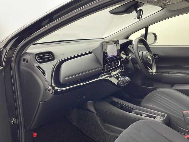 トヨタ アクア X 兵庫県 2022(令4)年 3.7万km ブラックマイカ ・純正ナビ&BT&USB&Miracast/・バックカメラ/・Toyota Safety Sense/・プリクラッシュセーフティー/・レーントレーシングアシスト/・レーダークルーズコントロール/・オートマチックハイビーム/・ロードサインアシスト/・先行車発進告知機能/・LEDヘッドライト/・ビルトインETC/・AC100V電源/・ドアミラーヒーター/・ライトレベライザー/・純正フロアマット/・スマートキー