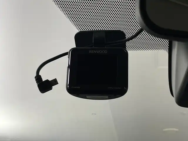 トヨタ アクア クロスオーバー 愛知県 2018(平30)年 6.9万km ブラックマイカ 純正７インチSDナビ/（Bluetooth/フルセグＴＶ/DVD/AM/FM)/バックカメラ/トヨタセーフティセンス/・プリクラッシュセーフティ/・レーンディパーチャーアラート/・オートマチックハイビーム/・先行車発進お知らせ機能/ドライブレコーダー/ETC/純正15インチアルミホイール/スペヤタイヤ/ステアリングスイッチ/ハーフレザーシート/リモコンキー/フロアマット
