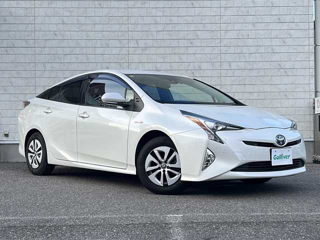 トヨタ プリウス A 福島県 2017(平29)年 6.7万km ホワイトパールクリスタルシャイン 4WD 純正9型ナビ 寒冷地仕様 フルセグTV Bluetooth バックカメラ 衝突軽減ブレーキ オートクルーズ ETC2.0 ヘッドアップディスプレイ バックソナー オートハイビーム フォグランプ スマートキー