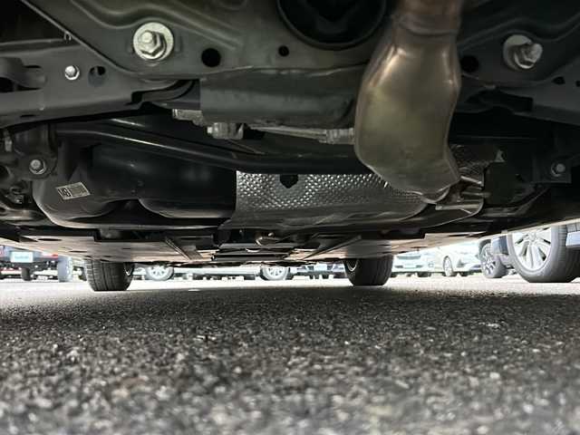 トヨタ プリウス A 福島県 2017(平29)年 6.7万km ホワイトパールクリスタルシャイン 4WD 純正9型ナビ 寒冷地仕様 フルセグTV Bluetooth バックカメラ 衝突軽減ブレーキ オートクルーズ ETC2.0 ヘッドアップディスプレイ バックソナー オートハイビーム フォグランプ スマートキー