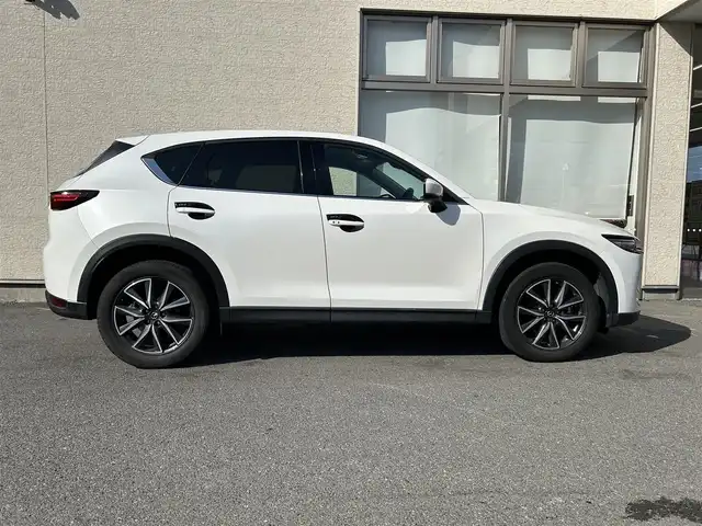 マツダ ＣＸ－５ XD Lパッケージ 大阪府 2019(平31)年 3.2万km スノーフレイクホワイトパールマイカ 純正ナビTV/(フルセグTV/Bluetooth/CD/DVD)/全方位モニター/前後コーナーセンサー/レーダークルーズコントロール/レーンキープアシスト/ブラインドスポットモニター/TCS/オートマチックハイビーム/アイドリングストップ/黒レザーシート/前席パワーシート/メモリシート/シートヒーター/ステアリングヒーター/パワーバックドア/純正フロアマット/LEDヘッドライト/純正アルミホイール/ETC/スペアキー×1