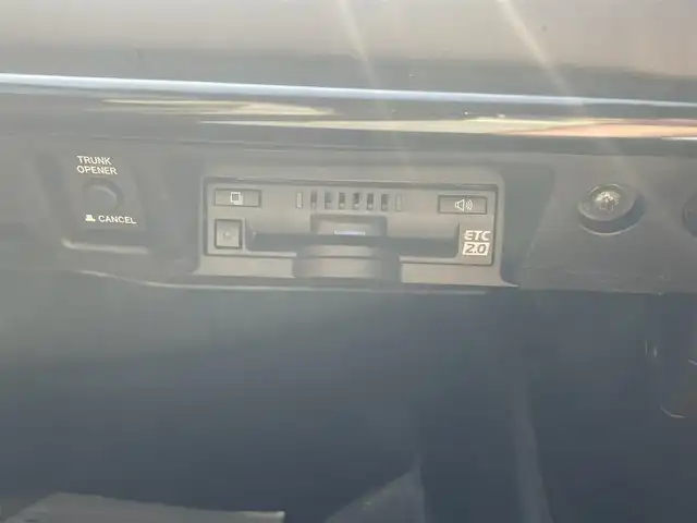 トヨタ クラウン ハイブリッド G 愛知県 2019(令1)年 4万km ダークブルーマイカ AIS検査実施済　/ワンオーナー　/全方位カメラ　/ベージュ革シート　/シートヒーター　/ベンチレーション　/セーフティセンス　/BSM /AHB /LDA /ICS /LEDヘッド　/ビルトインETC /ステアリングヒーター　/パワーシート　/スペアキー　