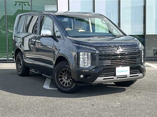 三菱 デリカＤ：５ P 岐阜県 2022(令4)年 5万km グラファイトグレーメタリック/ブラックマイカ 登録時走行距離49283km/デジタルインナーミラー/純正１０，１型ナビ/フルセグＴＶ/全方位カメラ/バックカメラ/両側パワースライドドア/シートヒーター/ステアリングヒーター/パワーシート/パドルシフト/ワンオーナー/前後ドライブレコーダー/4WD/禁煙車/クルーズコントロール/レーンキープアシスト/プッシュスタート/スマートキー/LEDヘッドライト/フォグランプ/オートライト/オートマチックハイビーム/衝突被害軽減システム