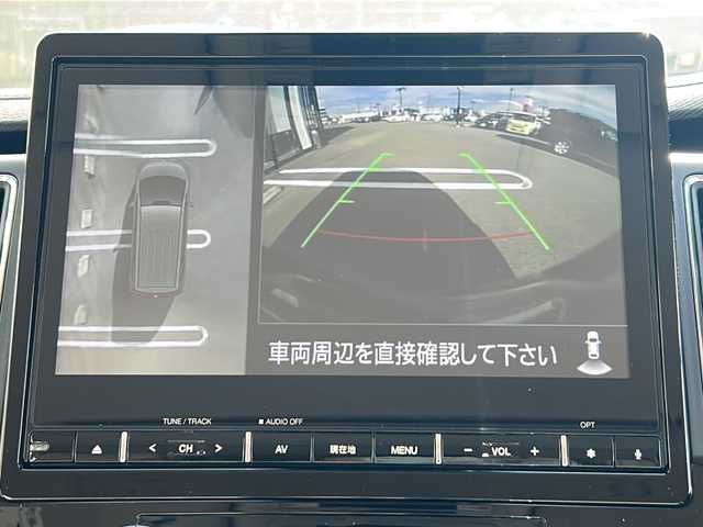 三菱 デリカＤ：５ P 岐阜県 2022(令4)年 5万km グラファイトグレーメタリック/ブラックマイカ 登録時走行距離49283km/デジタルインナーミラー/純正１０，１型ナビ/フルセグＴＶ/全方位カメラ/バックカメラ/両側パワースライドドア/シートヒーター/ステアリングヒーター/パワーシート/パドルシフト/ワンオーナー/前後ドライブレコーダー/4WD/禁煙車/クルーズコントロール/レーンキープアシスト/プッシュスタート/スマートキー/LEDヘッドライト/フォグランプ/オートライト/オートマチックハイビーム/衝突被害軽減システム