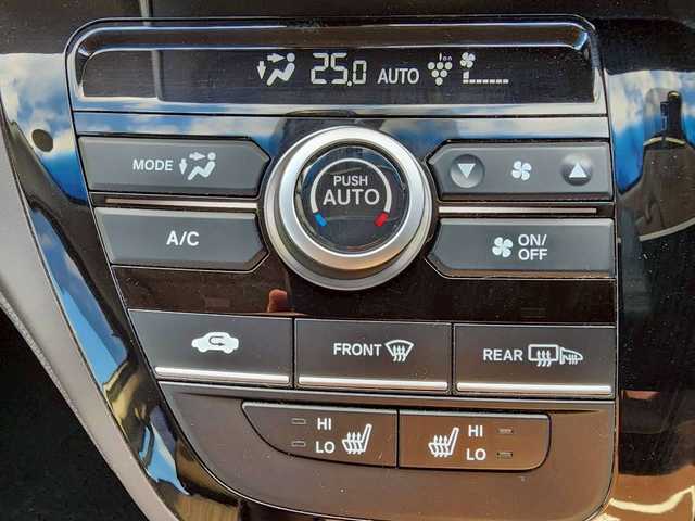 ホンダ フリード ハイブリット G ホンダセンシング 岩手県 2019(令1)年 10.9万km ルナシルバーM ホンダセンシング/左側パワースライドドア/LEDヘッドライト/前席シートヒーター/スマートキー/オートライト