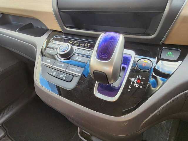 ホンダ フリード ハイブリット G ホンダセンシング 岩手県 2019(令1)年 10.9万km ルナシルバーM ホンダセンシング/左側パワースライドドア/LEDヘッドライト/前席シートヒーター/スマートキー/オートライト