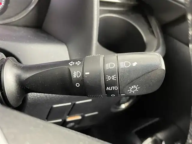 トヨタ ヴェルファイア Z Gエディション 大分県 2017(平29)年 4.7万km ホワイトパールクリスタルシャイン 純正ナビ/（フルセグ/CD/DVD/Bluetooth）/衝突軽減ブレーキ/レーダークルーズコントロール/オートハイビーム/前方ドライブレコーダー/ビルトインETC2.0/バックカメラ/ハーフレザーシート/前席パワーシート/（運転席ポジションメモリー）/バックカメラ/ステアリングスイッチ/電動パーキングブレーキ/オートブレーキホールド/オートリトラミラー/保証書・取扱説明書
