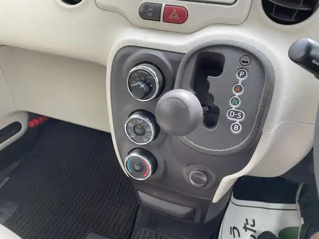 トヨタ ポルテ F 静岡県 2013(平25)年 4.4万km クリームベージュ /スマートエントリーパッケージ//純正ナビ/ワンセグTV//純正CD//バックカメラ//左パワースライドドア//ディスチャージ//ETC//スマートキー//スペアキー