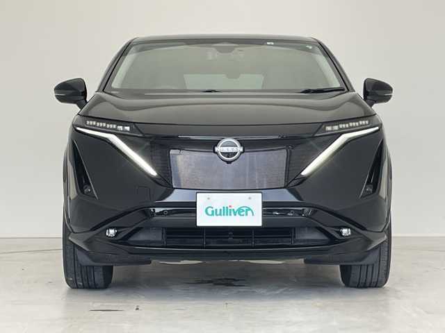 日産 アリア B6 愛知県 2022(令4)年 2.4万km 黒 プロパイロット/純正12.3型ディズプレイオーディオナビ/三眼LEDヘッドライト/全方位カメラ/レーダークルーズコントロール/シートヒーター/バックカメラ/電動リアゲート/パワーシート/コーナーセンサー/純正アルミホイール/ETC2.0/ブラインドスポットモニター/ステアリングヒーター/インテリジェントミラー/オートマチックハイビーム/ワイヤレス充電機/ドライブレコーダー/衝突軽減システム/フルセグ/Bluetooth/ステアリングスイッチ/スマートキー/プッシュスタート