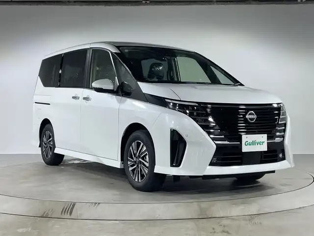 日産 セレナ e－パワー ハイウェイスター V 福岡県 2025(令7)年 0.1千km プリズムホワイト 登録済み未使用車/純正ナビ/フルセグ/全方位カメラ/両側パワースライド/BSM/ビルトインETC/横滑り防止装置/レーンアシスト/衝突軽減システム/追従型クルーズコントロール/デジタルインナーミラー/コーナーセンサー/フリップダウンモニター/LEDヘッドライト