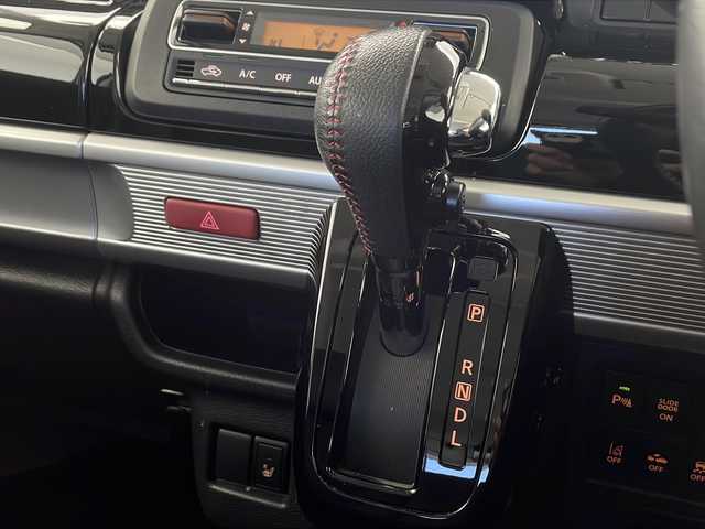 スズキ スペーシア カスタム HYBRID XS 佐賀県 2019(令1)年 3.2万km ピュアホワイトパール/ブラック2トーン 〇　ワンオーナー/〇　フルセグテレビ/〇　バックカメラ/〇　アイドリングストップ/〇　ウィンカーミラー/〇　ドアバイザー/〇　プッシュスタート/〇　両側パワースライドドア/〇　ハーフレザーシート/〇　LEDヘッドライト