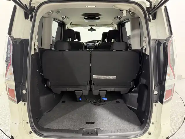 日産 セレナ e－パワー ハイウェイスター V 大阪府 2019(令1)年 6.5万km ブリリアントホワイトパール ProPILOT 純正10incナビTV 360カメラ フリップダウンモニター レーダークルコン 衝突軽減ブレーキ レーンアシスト ブラインドSM 両側パワースライドドア パークアシスト クリアランスソナー ETC