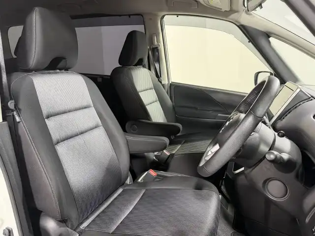 日産 セレナ e－パワー ハイウェイスター V 大阪府 2019(令1)年 6.5万km ブリリアントホワイトパール ProPILOT 純正10incナビTV 360カメラ フリップダウンモニター レーダークルコン 衝突軽減ブレーキ レーンアシスト ブラインドSM 両側パワースライドドア パークアシスト クリアランスソナー ETC