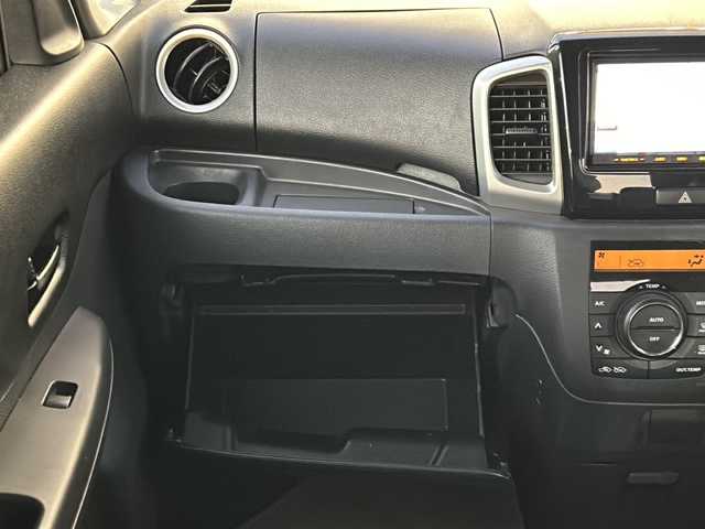 スズキ スペーシア G 愛知県 2016(平28)年 11.3万km ブルーイッシュブラックパール3 純正メモリナビ/　AM/FM/AUX/CD/ワンセグTV/D席シートヒーター/アイドリングストップ/電格ミラー/純正フロアマット/純正ドアバイザー/純正スチールホイール/盗難防止装置/ハロゲンライト/両側イージースライドドア/Wエアバッグ/取説/保証書