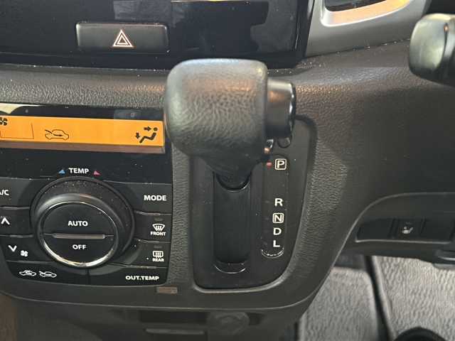 スズキ スペーシア G 愛知県 2016(平28)年 11.3万km ブルーイッシュブラックパール3 純正メモリナビ/　AM/FM/AUX/CD/ワンセグTV/D席シートヒーター/アイドリングストップ/電格ミラー/純正フロアマット/純正ドアバイザー/純正スチールホイール/盗難防止装置/ハロゲンライト/両側イージースライドドア/Wエアバッグ/取説/保証書