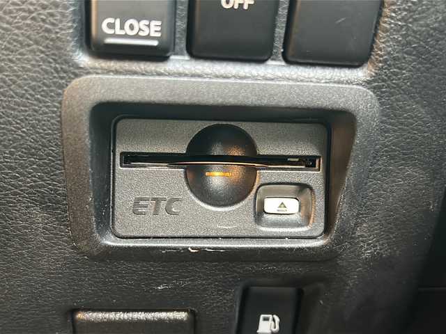 日産 フェアレディ Ｚ ロードスター バージョンST 兵庫県 2005(平17)年 7.7万km 黒 純正メーカーナビ/ドライブレコーダー/シートヒーター/社外エアロ（フロント，サイド，リア）/社外20インチアルミ【VENERDi】/ETC/ハーフレザーシート/社外ディスプレイオーディオ/パワーシート/社外マフラー/クスコタワーバー(フロント)/社外足回り(クスコ)