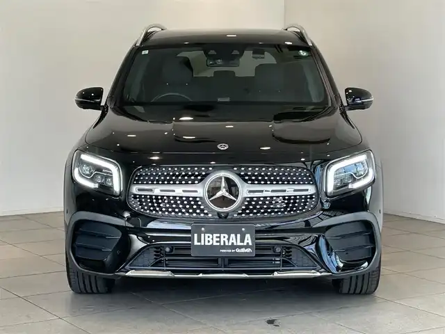 メルセデス・ベンツ Ｍ・ベンツ ＧＬＢ２００ｄ 4マチック AMGライン 愛知県 2023(令5)年 1.1万km コスモスブラック ＭＢＵＸ　/Ｂｌｕｅｔｏｏｔｈ　/３６０度カメラ　/フルセグＴＶ　/カーボン調インテイリアトリム　/ＡＣＣ　/ＬＫＡ　/ＬＤＷ　/ＢＳＭ　/１９インチＡＭＧツインスポークＡＷ　/ドライブレコーダー　/ＥＴＣ２．０/ハーフレザー　/パワーシート/シートヒーター/パワーバックドア/マルチビームLEDヘッドライト/プッシュスタート/ウィンカーミラー/アイドリングストップ