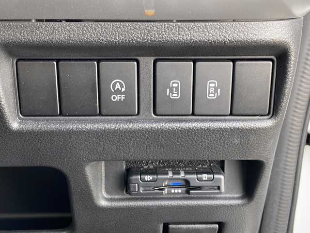 スズキ スペーシア ギア HYBRID XZターボ 新潟県 2022(令4)年 1.6万km ピュアホワイトP 4WD/純正SDナビ(CN-RZ876)/CD/DVD/BT/フルセグテレビ/全方位カメラ/ETC/ドライブレコーダー/衝突被害軽減ブレーキ/レーンキープアシスト/レーダークルーズコントロール/両側パワースライドドア/ベンチシート/シートヒーター /パドルシフト/ステアリングスイッチ/コーナーセンサー/スマートキー/プッシュスタート/LEDヘッドライト/オートライト/オートハイビーム/フォグランプ/純正14インチアルミホイール