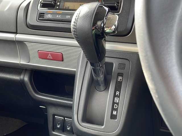 スズキ スペーシア ギア HYBRID XZターボ 新潟県 2022(令4)年 1.6万km ピュアホワイトP 4WD/純正SDナビ(CN-RZ876)/CD/DVD/BT/フルセグテレビ/全方位カメラ/ETC/ドライブレコーダー/衝突被害軽減ブレーキ/レーンキープアシスト/レーダークルーズコントロール/両側パワースライドドア/ベンチシート/シートヒーター /パドルシフト/ステアリングスイッチ/コーナーセンサー/スマートキー/プッシュスタート/LEDヘッドライト/オートライト/オートハイビーム/フォグランプ/純正14インチアルミホイール