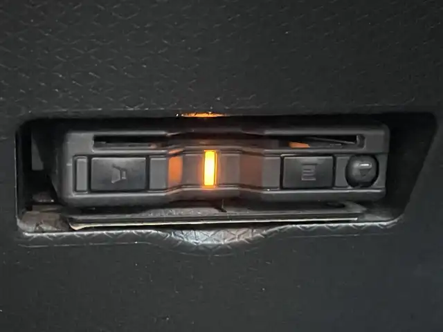 ダイハツ タント カスタム RS 大阪府 2023(令5)年 1.5万km ブラックマイカメタリック スマートアシスト　/オートホールド　/クリアランスソナー/ディスプレイオーディオ　/フルセグＴＶ／ＢＴ／ＨＤMI／ＵＳＢ／/ａｐｐｌｅｃａｒｐｌａｙ／ａｎｄｒｏｉｄ　ａｕｔｏ　/バックカメラ　/両側電動パワースライドドア　/シートヒーター/ETC/前後ドライブレコーダー