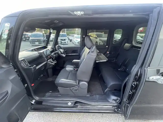 ダイハツ タント カスタム RS 大阪府 2023(令5)年 1.5万km ブラックマイカメタリック スマートアシスト　/オートホールド　/クリアランスソナー/ディスプレイオーディオ　/フルセグＴＶ／ＢＴ／ＨＤMI／ＵＳＢ／/ａｐｐｌｅｃａｒｐｌａｙ／ａｎｄｒｏｉｄ　ａｕｔｏ　/バックカメラ　/両側電動パワースライドドア　/シートヒーター/ETC/前後ドライブレコーダー