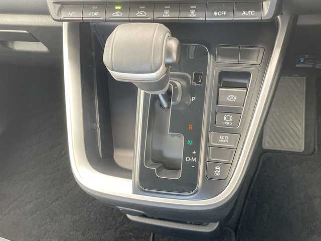 トヨタ ヴォクシー S－G 愛知県 2024(令6)年 2万km ホワイトパールクリスタルシャイン 純正ディズプレイオーディオナビ/片側パワースライド/レーダークルーズコントロール/バックカメラ/コーナーセンサー/純正アルミホイール/ETC2.0/LEDヘッドライト/オートマチックハイビーム/アイドリングストップ/衝突軽減システム/Bluetooth/ステアリングスイッチ/スマートキー/プッシュスタート