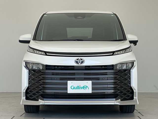 トヨタ ヴォクシー S－G 愛知県 2024(令6)年 2万km ホワイトパールクリスタルシャイン 純正ディズプレイオーディオナビ/片側パワースライド/レーダークルーズコントロール/バックカメラ/コーナーセンサー/純正アルミホイール/ETC2.0/LEDヘッドライト/オートマチックハイビーム/アイドリングストップ/衝突軽減システム/Bluetooth/ステアリングスイッチ/スマートキー/プッシュスタート