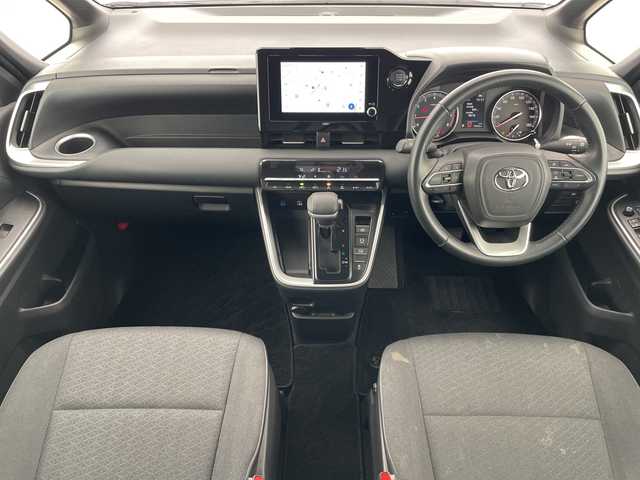 トヨタ ヴォクシー S－G 愛知県 2024(令6)年 2万km ホワイトパールクリスタルシャイン 純正ディズプレイオーディオナビ/片側パワースライド/レーダークルーズコントロール/バックカメラ/コーナーセンサー/純正アルミホイール/ETC2.0/LEDヘッドライト/オートマチックハイビーム/アイドリングストップ/衝突軽減システム/Bluetooth/ステアリングスイッチ/スマートキー/プッシュスタート