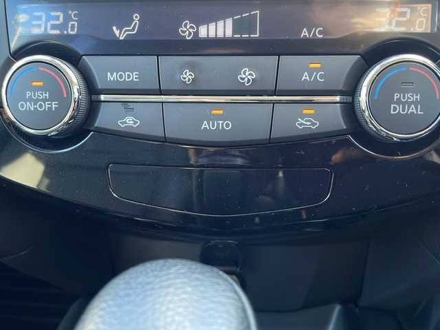 日産 エクストレイル 20X エマージェンシーブレーキ 道東・釧路十勝 2015(平27)年 7.4万km バーニングレッド 4WD/ナビ　AVN133MRC/(AM/FM/CD/DVD)/ドライブレコーダー 前後/ETC/バックカメラ/レザーシート/シートヒーター　前席/社外15インチAW/社外フロアマット/アイドリングストップ/コーナーセンサー 前後/ダウンヒルアシスト/オートライト/ライトレベライザー/フォグランプ/ABS/横滑り防止装置