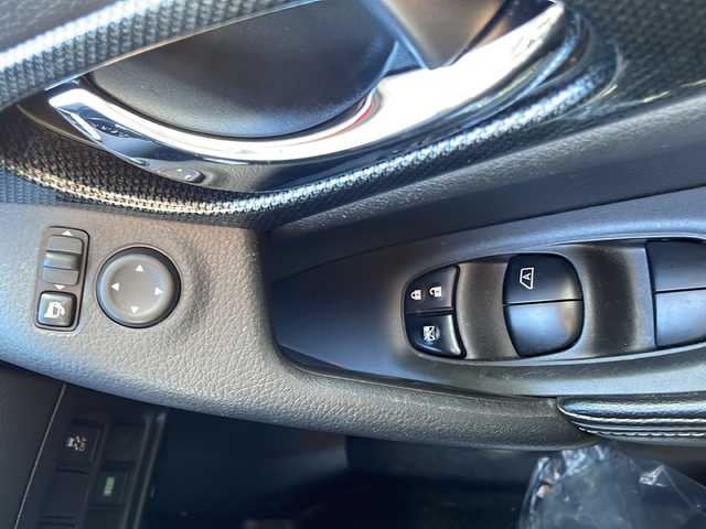 日産 エクストレイル 20X エマージェンシーブレーキ 道東・釧路十勝 2015(平27)年 7.4万km バーニングレッド 4WD/ナビ　AVN133MRC/(AM/FM/CD/DVD)/ドライブレコーダー 前後/ETC/バックカメラ/レザーシート/シートヒーター　前席/社外15インチAW/社外フロアマット/アイドリングストップ/コーナーセンサー 前後/ダウンヒルアシスト/オートライト/ライトレベライザー/フォグランプ/ABS/横滑り防止装置