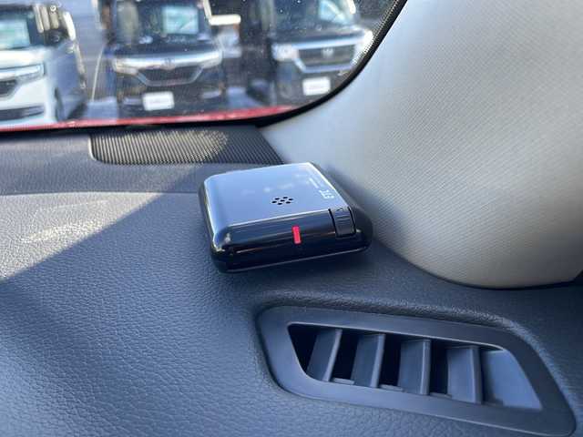 日産 エクストレイル 20X エマージェンシーブレーキ 道東・釧路十勝 2015(平27)年 7.4万km バーニングレッド 4WD/ナビ　AVN133MRC/(AM/FM/CD/DVD)/ドライブレコーダー 前後/ETC/バックカメラ/レザーシート/シートヒーター　前席/社外15インチAW/社外フロアマット/アイドリングストップ/コーナーセンサー 前後/ダウンヒルアシスト/オートライト/ライトレベライザー/フォグランプ/ABS/横滑り防止装置