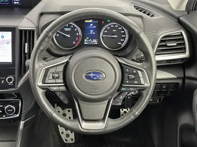 スバル フォレスター ハイブリッド アドバンス 千葉県 2018(平30)年 5.2万km ダークグレーメタリック 禁煙車/純正ナビ/・CD/DVD/BT/ACP/フルセグ/アイサイト/ブラインドスポットモニター/前後席シートヒーター/ステアリングヒーター/前席パワーシート/ハーフレザーシート/レーダークルーズコントロール/デジタルインナールームミラー/バックカメラ/フロント＆サイドカメラ/LEDヘッドライト/オートライト/フォグライト/ETC/コーナーセンサー/スマートキー/スペアキー