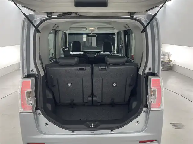 ダイハツ タント カスタム X トップED SA 滋賀県 2015(平27)年 2.5万km ブライトシルバーメタリック 純正7インチナビ/【Bluetooth/CD/DVD/フルセグTV】/片側パワースライドドア/バックカメラ/衝突被害軽減ブレーキ/LEDヘッドライト/オートライト/ETC/プッシュスタート/スマートキー