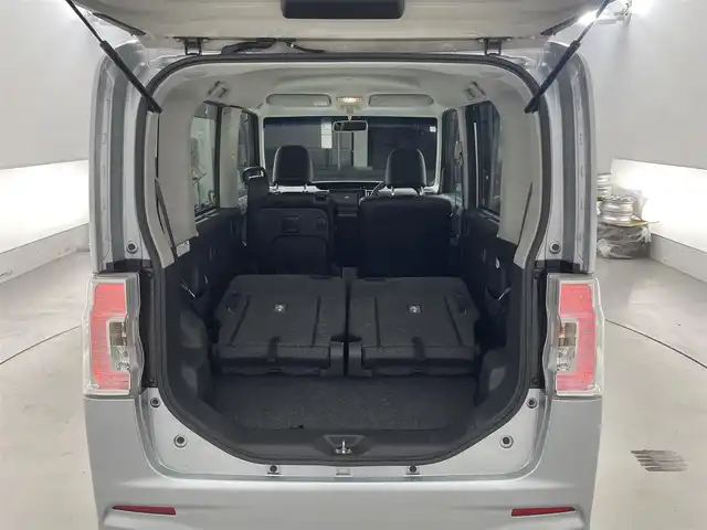 ダイハツ タント カスタム X トップED SA 滋賀県 2015(平27)年 2.5万km ブライトシルバーメタリック 純正7インチナビ/【Bluetooth/CD/DVD/フルセグTV】/片側パワースライドドア/バックカメラ/衝突被害軽減ブレーキ/LEDヘッドライト/オートライト/ETC/プッシュスタート/スマートキー