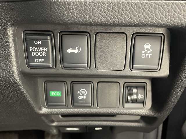 日産 エクストレイル 20Xi レザーエディション 千葉県 2021(令3)年 3.1万km ダイヤモンドブラック 純正ナビ（フルセグTV/CD/DVD/Bluetooth/SD)/全方位カメラ/ビルトインETC/衝突軽減ブレーキ/クリアランスソナー/アイドリングストップ/クリアランスソナー/デジタルインナーミラー/ルーフレール/パワーシート/シートヒーター/ルーフレール/電動リアゲート/前方ドライブレコーダー/オートマチックハイビーム/純正18インチアルミホイール/純正フロアマット/純正ドアバイザー/プッシュスタート/スマートキー/ビルトインＥＴＣ