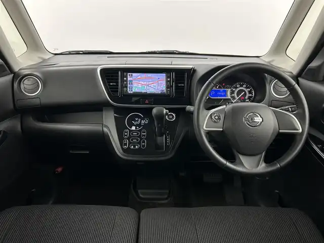 日産 デイズ ルークス ハイウェイスター Xターボ 福岡県 2017(平29)年 3万km オーシャンブルーP 純正ナビ（CD/BT/AUX/フルセグ）/アラウンドビューモニター/片側パワースライドドア/前方ドライブレコーダー/ETC/エマージェンシーブレーキ/LEDヘッドライト/オートライト/オートハイビーム/アイドリングストップ/ステアリングスイッチ/スマートキー/プッシュスタート