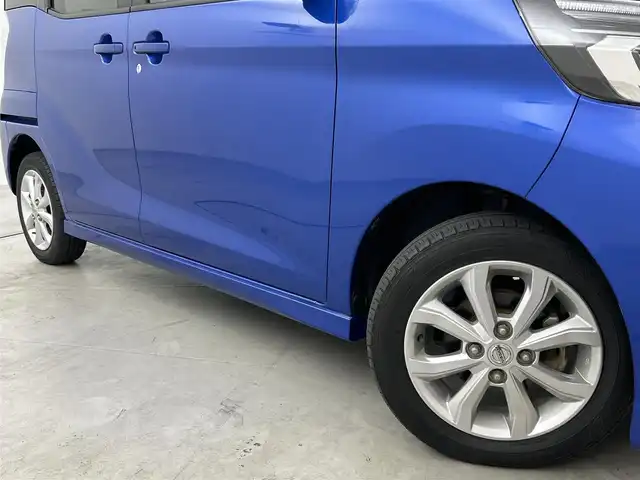 日産 デイズ ルークス ハイウェイスター Xターボ 福岡県 2017(平29)年 3万km オーシャンブルーP 純正ナビ（CD/BT/AUX/フルセグ）/アラウンドビューモニター/片側パワースライドドア/前方ドライブレコーダー/ETC/エマージェンシーブレーキ/LEDヘッドライト/オートライト/オートハイビーム/アイドリングストップ/ステアリングスイッチ/スマートキー/プッシュスタート