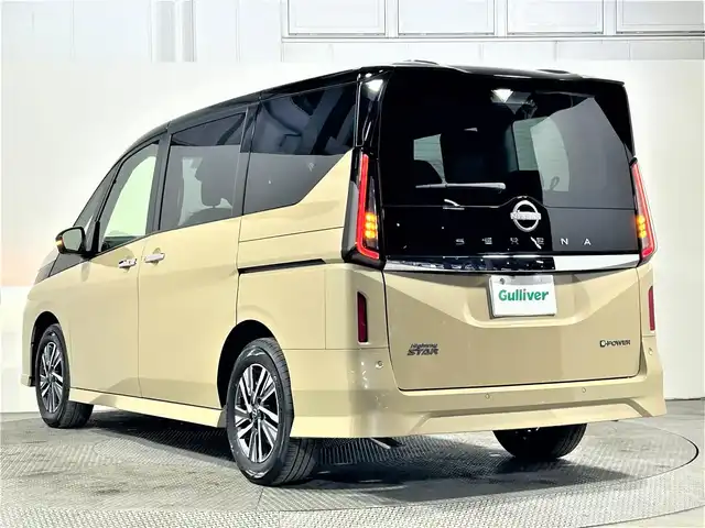 日産 セレナ e－パワー ハイウェイスター V 大阪府 2024(令6)年 0.1万km未満 ベージュ 登録済未使用車 純正ナビTV 後席モニター 両側パワースライドドア 全方位カメラ ETC プロパイロット デジタルインナーミラー BSM 衝突軽減 置くだけ充電 レーンアシスト クリアランスソナー