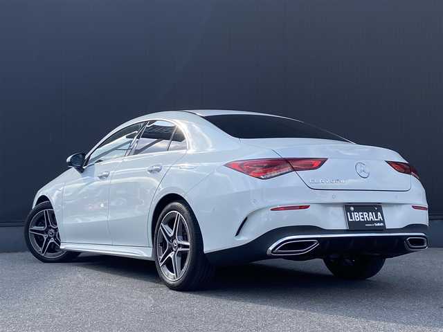メルセデス・ベンツ Ｍ・ベンツ ＣＬＡ２００ｄ AMGライン 大阪府 2022(令4)年 2.6万km デジタルホワイト レーダーセフティパッケージ/ナビパッケージ/アンビエントライト/バックカメラ/純正ナビ/フルセグ /パワーシート/シートヒーター/ハーフレザー/ETC/LED/純正18インチAW/社外レーダー