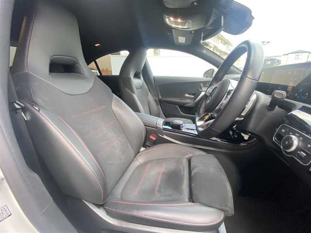メルセデス・ベンツ Ｍ・ベンツ ＣＬＡ２００ｄ AMGライン 大阪府 2022(令4)年 2.6万km デジタルホワイト レーダーセフティパッケージ/ナビパッケージ/アンビエントライト/バックカメラ/純正ナビ/フルセグ /パワーシート/シートヒーター/ハーフレザー/ETC/LED/純正18インチAW/社外レーダー