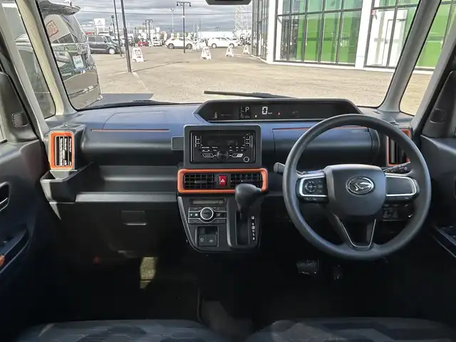 ダイハツ タント ファンクロス 道央・札幌 2023(令5)年 4.3万km サンドベージュメタリック ４WD/純正オーディオ/AM/FM/AUX/スマートアシスト/衝突被害軽減ブレーキ/横滑り防止装置/コーナーセンサー/アイドリングストップ/両側パワースライドドア/前席シートヒーター/電動パーキング/ブレーキホールド/ステアリングリモコン/プッシュスタート/スマートキー/LEDヘッドライト/オートライト/フォグランプ/電動格納ミラー/純正フロアマット/ドアバイザー/鉄チンホイール付冬タイヤ積込/155/65/R14/2021年/山5mm