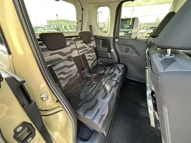 ダイハツ タント ファンクロス 道央・札幌 2023(令5)年 4.3万km サンドベージュメタリック ４WD/純正オーディオ/AM/FM/AUX/スマートアシスト/衝突被害軽減ブレーキ/横滑り防止装置/コーナーセンサー/アイドリングストップ/両側パワースライドドア/前席シートヒーター/電動パーキング/ブレーキホールド/ステアリングリモコン/プッシュスタート/スマートキー/LEDヘッドライト/オートライト/フォグランプ/電動格納ミラー/純正フロアマット/ドアバイザー/鉄チンホイール付冬タイヤ積込/155/65/R14/2021年/山5mm