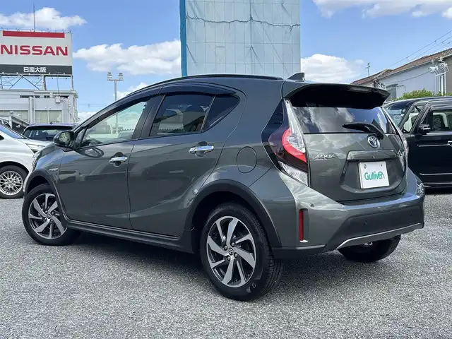 トヨタ アクア クロスオーバー グラム 兵庫県 2019(令1)年 3.9万km オリーブマイカM ・ワンオーナー/・純正メモリーナビ/・TV/BT/AUX/・バックカメラ/・ステアリングリモコン/・ハーフレザーシート/・ビルトインETC/・純正16インチAW/・プリクラッシュセーフティ/・レーンディーパーチャーアラート/・オートマチックハイビーム/・パーキングサポートブレーキ/・クリアランスソナー/・先行車発進お知らせ/・スマートキー/・ドライブレコーダー前/・R2/3/4/6年ディーラー記録簿