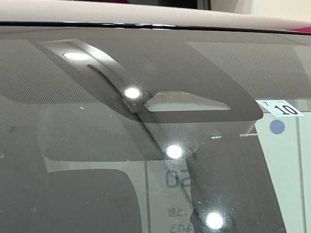 トヨタ ノア ハイブリッド S－Z 埼玉県 2022(令4)年 4万km アティチュードブラックマイカ セーフティセンス/純正10.5インチナビ/ CD/BT/フルセグ/USB/HDMI/バックカメラ/両側電動スライドドア/レダークルーズコントロール/レーンキープアシスト/ハーフレザーシート/シートヒーター/LEDオートライト/ETC2.0/スマートキー/禁煙車