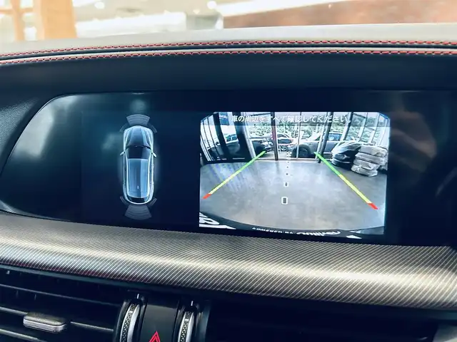 アルファロメオ ステルヴィオ 2.2ターボ ディーゼルQ4 ヴェローチェ 大阪府 2021(令3)年 1.5万km グレー ハーマンカードン/赤革/パワーシート/シートヒーター/Dシートメモリ/ステアリングヒーター/純正ナビ/TV/バックカメラ/ACC/ブラインドスポット/電動リアゲート/純正20インチAW/ワイヤレス充電/パドルシフト