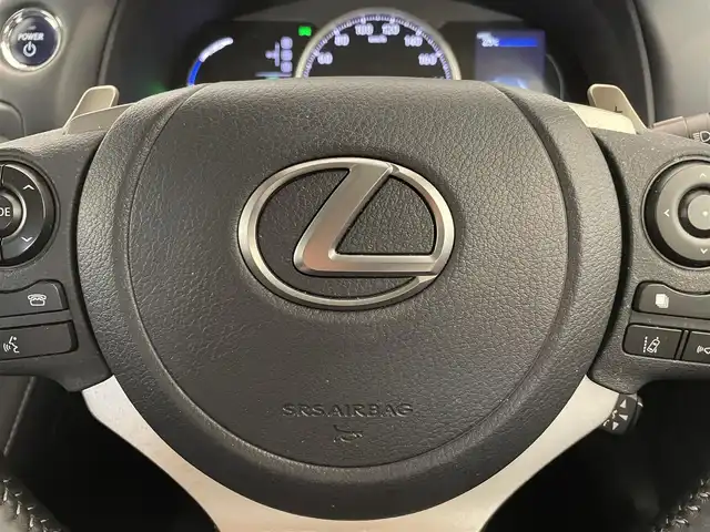 レクサス ＣＴ 200h バージョンC 熊本県 2022(令4)年 2.9万km グラファイトブラックガラスフレーク ・スマートキー/・プッシュスタート/・プリクラッシュセーフティ/・レーンデパーチャーアラート/・パーキングサポートアラート/・オートマティックハイビーム/・黒革シート/・前席パワーシート /・前席シートヒーター /・純正メモリナビ/　【BD・Bluetooth・USB・AUX・MSV】/・フルセグTV/・バックカメラ/・ETC2.0/・ドライブレコーダー(前後録画)/・LEDヘッドランプ/・LEDフォグランプ/・純正マット/・純正バイザー