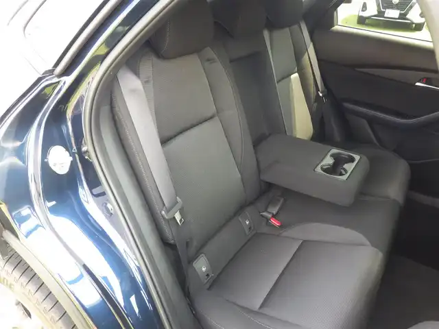 マツダ ＣＸ－３０ 20S プロアクティブ 千葉県 2020(令2)年 1.1万km ディープクリスタルブルーマイカ i-ACTIVSENSE/・スマートブレーキサポート/・レーンキープ・アシスト・システム/・ブラインドスポットモニタリング/アクティブ・ドライビング・ディスプレイ/パワーバックドア/純正SDナビ/地デジTV/【DVD/CD再生機能　Bluetooth接続】/バックカメラ/革巻きステアリング/ステアリングスイッチ/ETC/LEDヘッドライト/ウインカーミラー/コーナーセンサー/純正18インチアルミホイル/サイド/カーテンエアバッグ/アドバンストキーレスエントリー