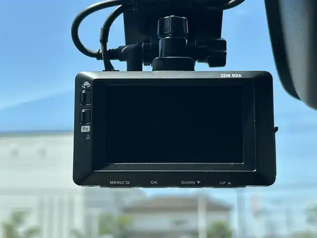 ダイハツ キャスト スタイル G リミテッド SAⅢ 岡山県 2018(平30)年 2.7万km ダークエメラルドマイカ 登録時走行距離26871km/社外ナビ/フルセグTV/(AM.FM.TV.CD.DVD)/全方位カメラ/ETC/衝突軽減ブレーキ/前後ドライブレコーダー/横滑り防止装置/オートマチックハイビーム/アイドリングストップ/15インチ純正AW/プッシュスタート/コーナーセンサー/盗難防止装置/LEDヘッドライト/オートライト/シートヒーター(D+N席)