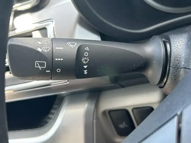 ダイハツ キャスト スタイル G リミテッド SAⅢ 岡山県 2018(平30)年 2.7万km ダークエメラルドマイカ 登録時走行距離26871km/社外ナビ/フルセグTV/(AM.FM.TV.CD.DVD)/全方位カメラ/ETC/衝突軽減ブレーキ/前後ドライブレコーダー/横滑り防止装置/オートマチックハイビーム/アイドリングストップ/15インチ純正AW/プッシュスタート/コーナーセンサー/盗難防止装置/LEDヘッドライト/オートライト/シートヒーター(D+N席)