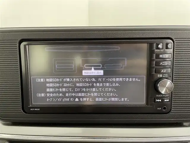 ダイハツ キャスト スタイル X SAⅡ 道央・札幌 2015(平27)年 3.2万km ブラックマイカメタリック ・４WD/・純正メモリナビ/・CD/DVD/BT/USB/SD/フルセグ/・バックカメラ/・スマートアシストII/・先行車発進お知らせ機能/・誤発進抑制機能/・衝突軽減ブレーキ/・アイドリングストップ/・後方コーナーセンサー/・純正フロアマット/・ハロゲンヘッドライト/・オートライト/・ヘッドライトレベライザー/・オートリトラクタブルドアミラー/・ステアリングスイッチ/・スマートキー/・スペアキー/・プッシュスタート/・純正エンジンスターター